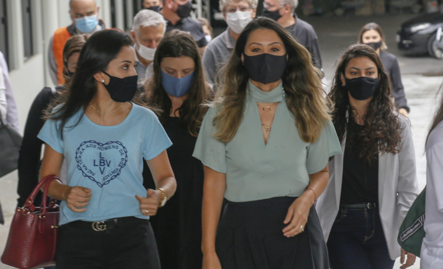 Permissionários atacadistas da Ceasa Curitiba fazem doação 25 toneladas de alimentos para entidades beneficentes de Curitiba e Região Metropolitana, além de famílias atingidas pelas chuvas em Irati, na região Centro-Sul do Estado. - Curitiba, 29/01/2021  - Foto: Gilson Abreu/AEN