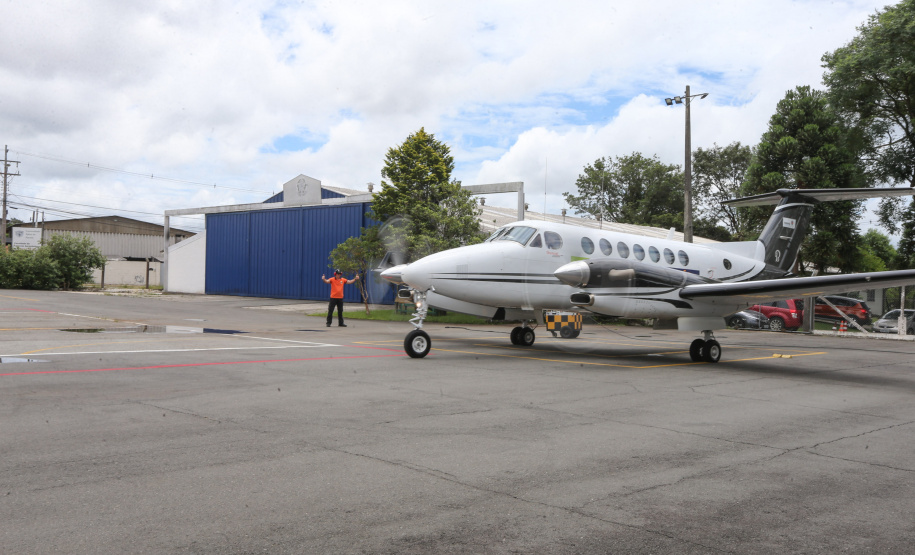 O secretário de Estado da Saude Beto Preto  entrega  novo lote da vacina contra o coronavírus nesta sexta-feira (29). São atendidas sete regionais com 19,6 mil doses. 29/01/2021 -  Foto: Geraldo Bubniak/AEN