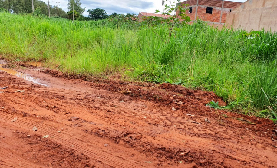 Estado reforça importância do combate à erosão nos municípios do Noroeste. A iniciativa é da Secretaria de Estado do Desenvolvimento Sustentável e do Turismo. Os projetos foram apresentados pelo secretário Márcio Nunes, em visita a dez cidades da região, na última semana. - Curitiba, 01/02/2021 - Foto: Divulgação SEDEST/IAT