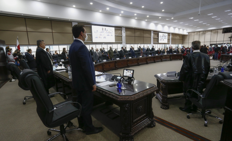 Governador Carlos Massa participa da  cerimônia de posse da nova cúpula diretiva do Tribunal de Justiça do Paraná (TJ-PR) para o biênio 2021/2022. Foto: Jonathan Campos/AEN