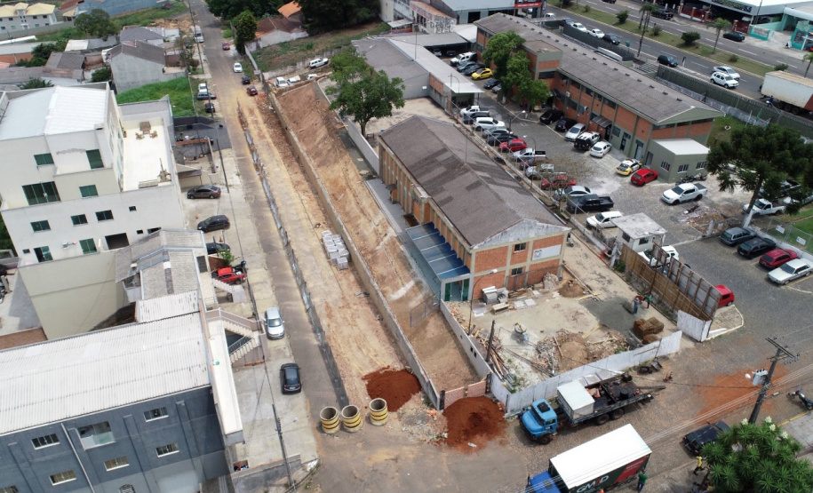 Os trabalhos da Polícia Científica em Ponta Grossa voltaram a funcionar no prédio da instituição na cidade, nesta segunda-feira (01). O local estava interditado desde setembro de 2018, devido ao comprometimento na estrutura do muro da unidade.   -  Foto: Divulgação Polícia Cientítica