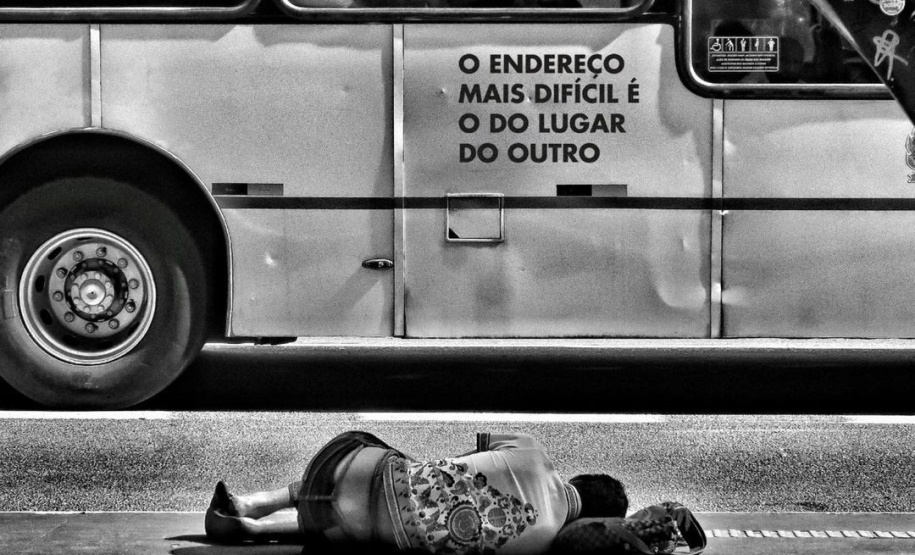 A mostra “O que é Original?”, do artista paranaense Marcelo Conrado, realizada pelo Museu Oscar Niemeyer (MON) em 2019, é finalista do IF Design Award 2021, considerado o prêmio máximo e um dos principais selos de excelência em design do mundo. _  Foto: Divulgação MON