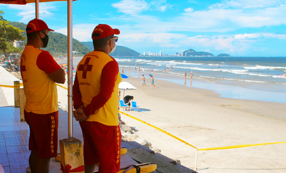 Os afogamentos nas praias do paranaenses reduziram 17% nos meses de dezembro e janeiro da operação Verão Consciente 2020/2021, quando comparado com o mesmo período do verão passado.  - Curitiba, 03/02/2021  -  Foto: Divulgação SESP