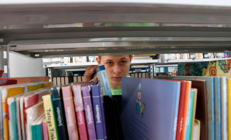 A Secretaria da Justiça, Família e Trabalho do Paraná, por meio do Departamento de Assistência Social, ampliou em 2021 o aporte financeiro mensal de R$ 210,00 para R$ 306,00 no Programa Bolsa Agente de Cidadania, que é desenvolvido nos Centros da Juventude do estado.  -  Foto: Divulgação SEJUF