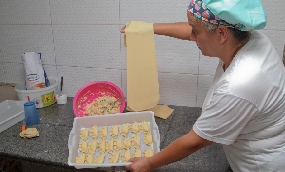 Fomento Paraná Lançado pelo governador Carlos Massa Ratinho Junior em setembro de 2019, o programa Banco da Mulher Paranaense já beneficiou mais de 3.600 empreendimentos capitaneados por mulheres com a liberação de R$ 45 milhões em crédito pela Fomento Paraná. Na foto, Débora Veroneze. Foto: Ari Dias/AEN