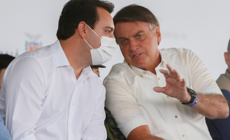 Uma área de maide de 86 mil metros quadrados será referência na formação e no treinamento de atletas no Paraná, desde a base até os de alto rendimento. O presidente Jair Bolsonaro e o governador Carlos Massa Ratinho Junior inauguraram nesta quinta-feira (4) o Centro Nacional de Treinamento de Atletismo (CNTA), um dos mais completos centros de excelência do País em iniciação esportiva, localizado em Cascavel, no Oeste do Estado.Foto Gilson Abreu/AEN