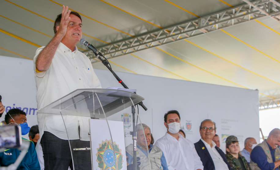 Uma área de maide de 86 mil metros quadrados será referência na formação e no treinamento de atletas no Paraná, desde a base até os de alto rendimento. O presidente Jair Bolsonaro e o governador Carlos Massa Ratinho Junior inauguraram nesta quinta-feira (4) o Centro Nacional de Treinamento de Atletismo (CNTA), um dos mais completos centros de excelência do País em iniciação esportiva, localizado em Cascavel, no Oeste do Estado.Foto Gilson Abreu/AEN