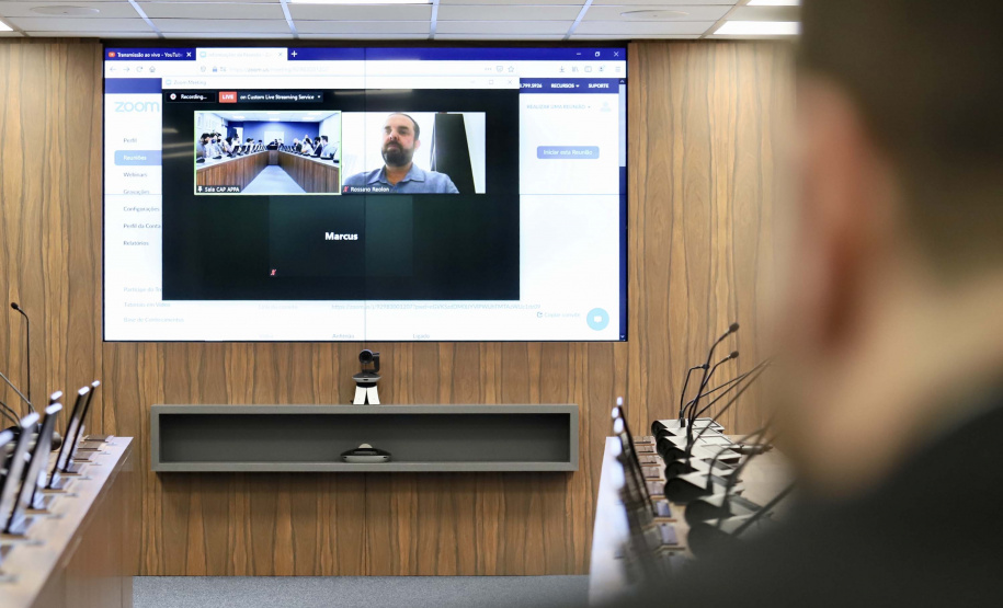 A Portos do Paraná realizou nesta quinta-feira (4) a audiência sobre o leilão de arrendamento da área PAR32, voltada para movimentação de carga geral, em especial açúcar ensacado, no Porto de Paranaguá.  Em 2020, o terminal paranaense teve o melhor índice de produtividade para este tipo de carga, no Brasil. A prancha média operacional chegou a 137 toneladas por hora.