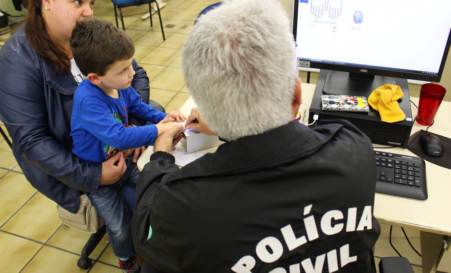 A Polícia Civil comemora nesta sexta-feira (5) o Dia Nacional do Papiloscopista relembrando a participação desses policiais em eventos marcantes no país. - Foto: Divulgação SESP/PR