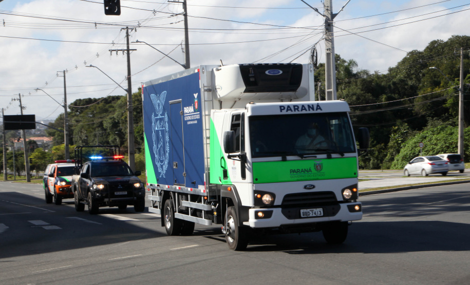 Vacinas Com a chegada do quarto lote, Paraná começa a vacinar idosos. Foto: Ari Dias/AEN