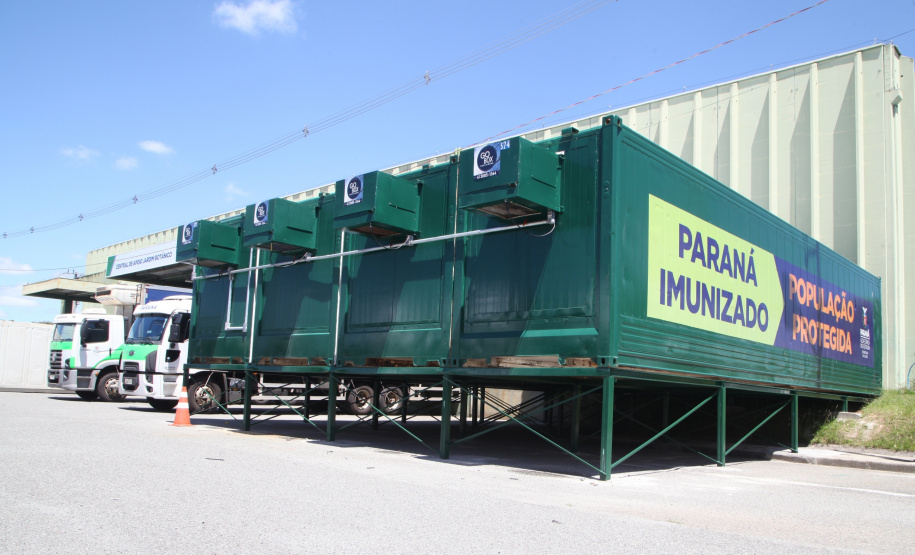 Com a chegada do quarto lote, Paraná começa a vacinar idosos. Foto: Ari Dias/AEN