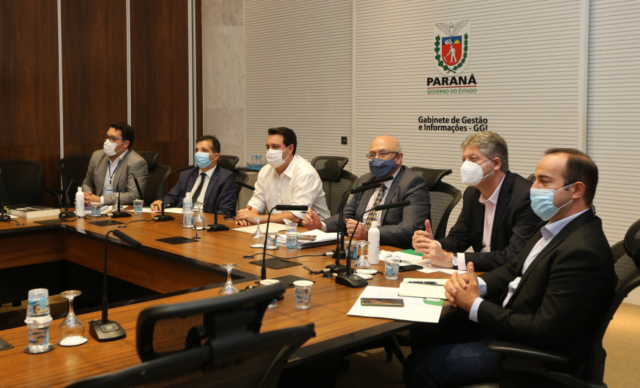 Ferroeste O governador Carlos Massa Ratinho Junior participa nesta segunda-feira (8), de reuniao sobre o projeto da Nova Ferroeste. Curitiba, 08/02/2021. Foto: Geraldo Bubniak/AEN