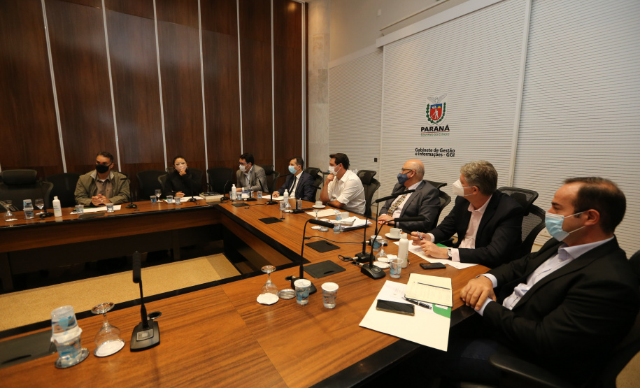 Ferroeste O governador Carlos Massa Ratinho Junior participa nesta segunda-feira (8), de reuniao sobre o projeto da Nova Ferroeste. Curitiba, 08/02/2021. Foto: Geraldo Bubniak/AEN