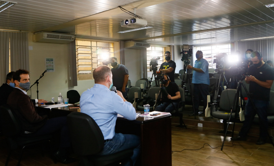 Educação apresenta cronograma da rede estadual para volta às aulas, Secretário Educação Renato Feder, Gláucio Dias e Nestor Werner Junior.Foto Gilson Abreu/AEN