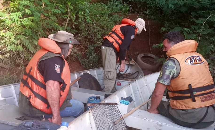 O Instituto Água e Terra (IAT) apreendeu e recolheu 190 itens durante a segunda Força-Tarefa de fiscalização de caça, pesca e floresta. O IAT é vinculado à Secretaria estadual do Desenvolvimento Sustentável e do Turismo (Sedest).  -  Foto: Divulgação Sedest/IAT