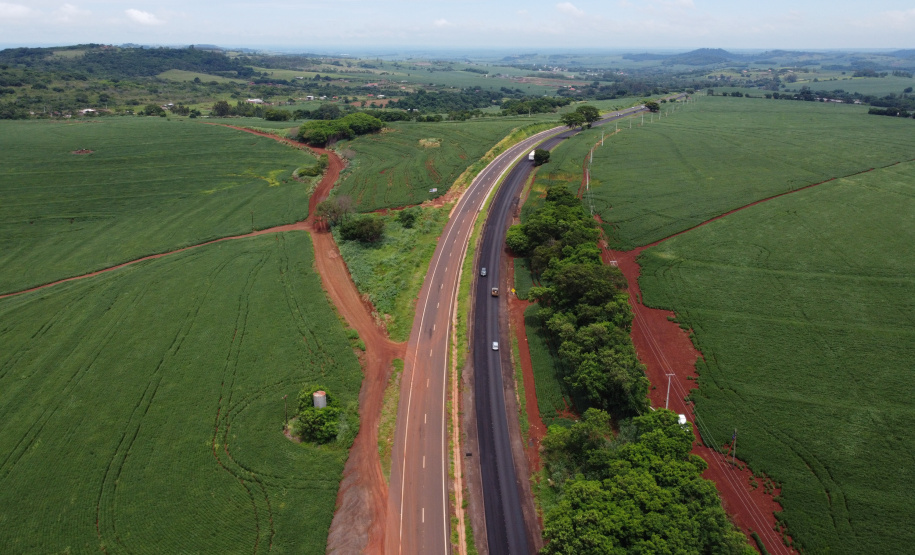 Entrega da primeira parte da duplicação da PR-323 entre Doutor Camargo e Paiçandu, na região Noroeste. O investimento por parte do Governo do Estado em toda a obra é de R$ 78,7 milhões. 11/02/2021 - Foto: Geraldo Bubniak/AEN