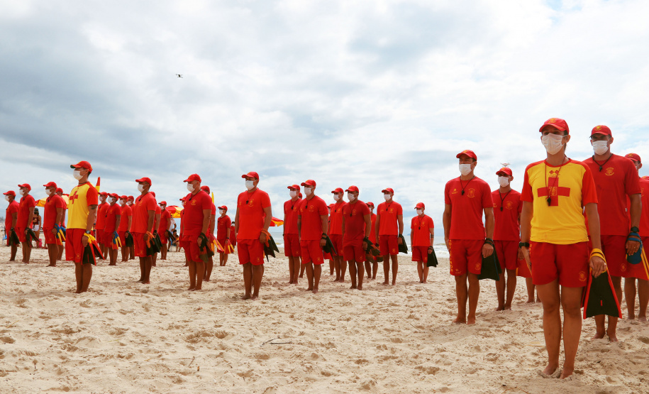 Corpo de Bombeiros forma nova turma de guarda-vidas militares  -  Foto: Divulgação SESP-PR