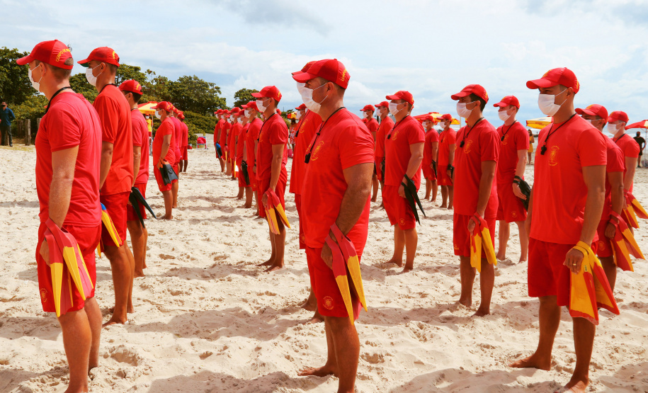 Corpo de Bombeiros forma nova turma de guarda-vidas militares  -  Foto: Divulgação SESP-PR