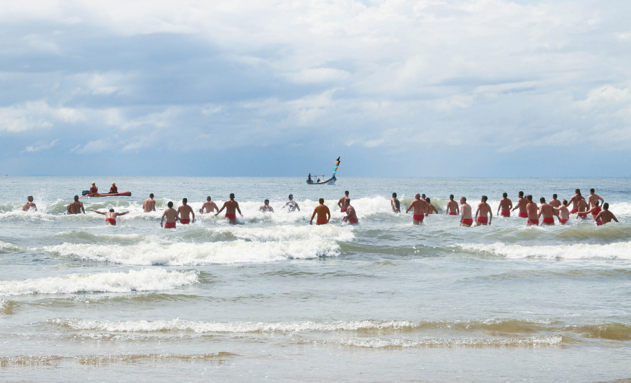 Corpo de Bombeiros forma nova turma de guarda-vidas militares  -  Foto: Divulgação SESP-PR
