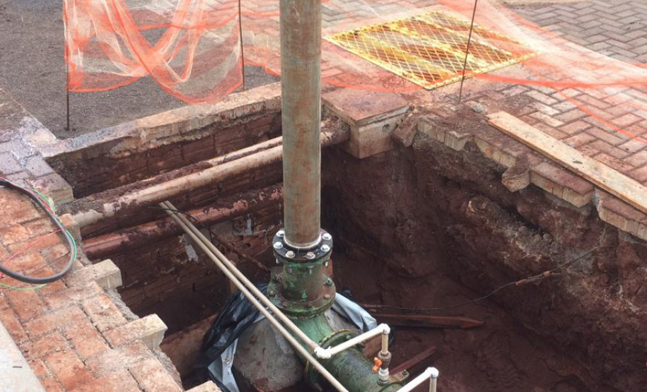 A Sanepar interligou, na semana passada, um novo poço ao sistema de abastecimento de água em Palotina, que suspende em definitivo, a partir de hoje (15), o rodízio na cidade.  -  Fato: Divulgação Sanepar