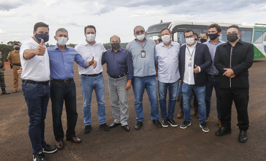 Governador Carlos Massa Ratinho Junior durante uma visita as obras do Aeroporto Internacional de Foz do Iguaçu.