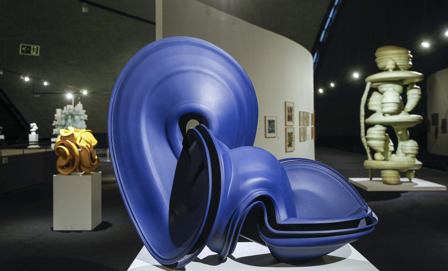 Últimos dias para ver no MON a exposição do britânico Tony Cragg. -Foto : Jonathan Campos / AEN