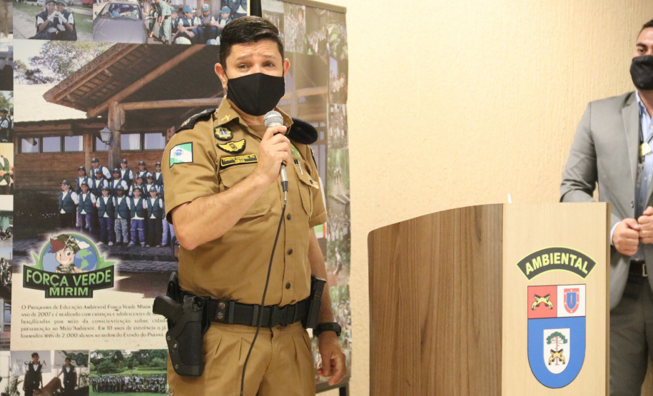 O ministro da Justiça e Segurança Pública, André Mendonça, esteve em São José dos Pinhais, na Região Metropolitana de Curitiba, para conhecer de perto algumas ações da Secretaria da Segurança Pública do Paraná na região. - Curitiba, 18/02/2021 - Foto: Divulgação SESP-PR