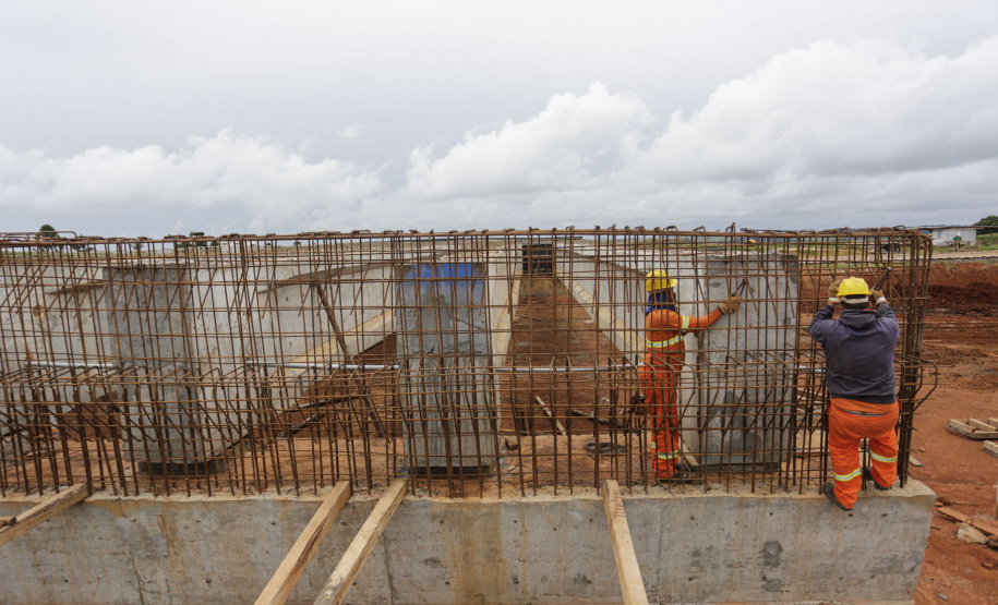 CASTRO - 11-02-2021 - OBRAS PARANÁ - OBRAS DO TREVO DE CESSO A CASTRO - FOTO: JONATHAN CAMPOS / AEN