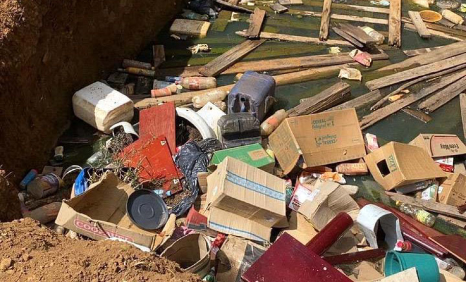 Fiscais do Escritório Regional de União da Vitória do Instituto Água e Terra (IAT) encontraram, nesta sexta-feira (19), diversas irregularidades ambientais em uma propriedade rural de General Carneiro, no extremo Sul do Paraná.  General Carneiro, 19/02/2021  -  Foto: Divulgação SEDEST/IAT