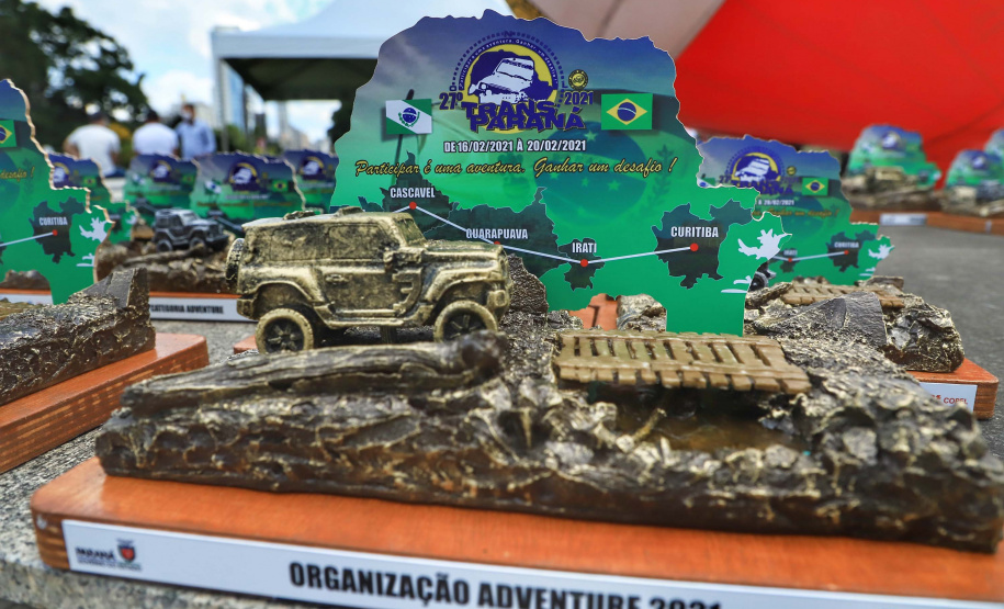 Chegada da 27ª edição do Rallye Transparaná, no Palácio Iguaçu, em Curitiba  -  Curitiba, 20/02/2021  -  Foto: José Fernando Ogura/AEN