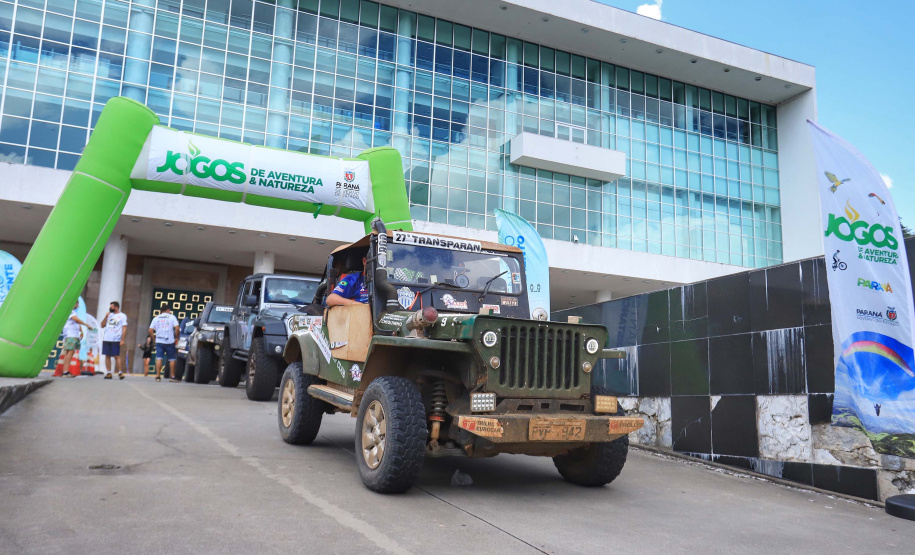 Chegada da 27ª edição do Rallye Transparaná, no Palácio Iguaçu, em Curitiba  -  Curitiba, 20/02/2021  -  Foto: José Fernando Ogura/AEN