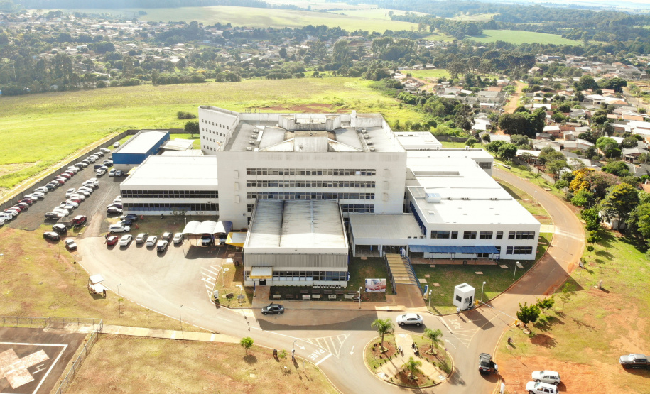 O governador Carlos Massa Ratinho participou nesta segunda-feira (22) da cerimônia de entrega da ampliação de nova ala  do Hospital Universitário de Ponta Grossa.  -  Ponta Grossa, 22/02/20221  -  Foto: Gilson Abreu/AEN