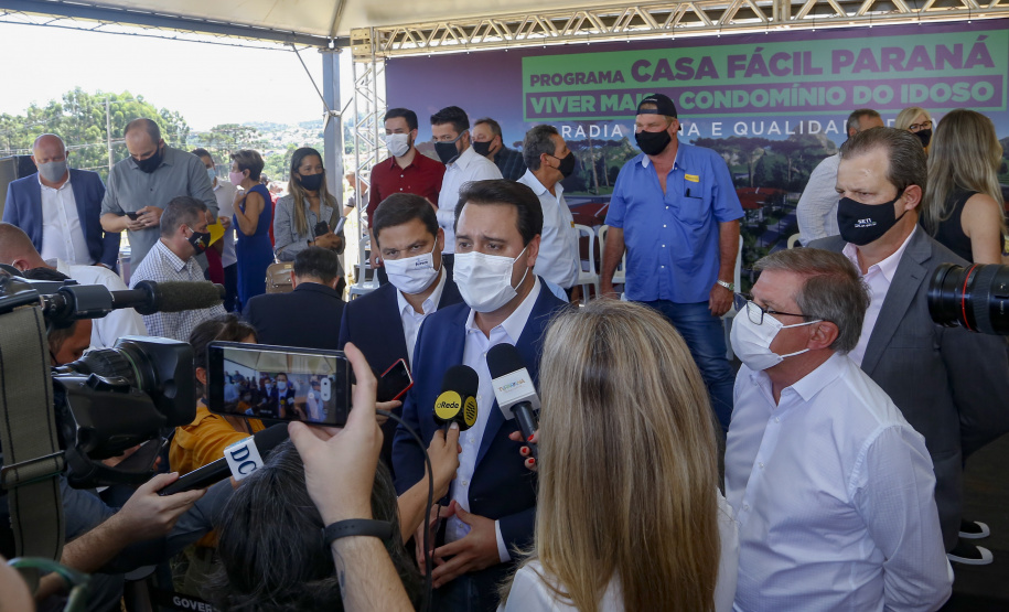 O governador Carlos Massa Ratinho Junior autorizou nesta segunda-feira (22) a ordem de serviço para a construção de um Condomínio do Idoso em Ponta Grossa, nos Campos Gerais. - Ponta Grossa, 22/02/2021  -  Foto: Gilson Abreu/AEN