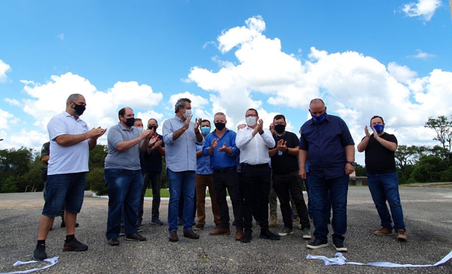 O número de visitantes no Parque Estadual do Monge, no município da Lapa, atingiu a capacidade máxima neste final de semana. Devido a pandemia do Covid-19, são permitidas 500 pessoas simultaneamente no interior da Unidade de Conservação (UC).  -  Foto: Divulgação SEDEST/IAT