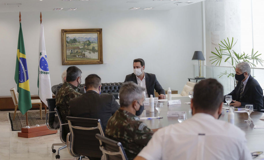 O Governo do Estado apresentou nesta terça-feira (23) para o comando do Exército Brasileiro o projeto de Ponta Grossa para receber a nova Escola de Sargentos das Armas (ESA)