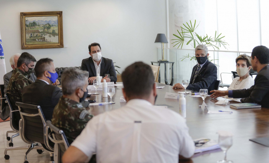 O Governo do Estado apresentou nesta terça-feira (23) para o comando do Exército Brasileiro o projeto de Ponta Grossa para receber a nova Escola de Sargentos das Armas (ESA)