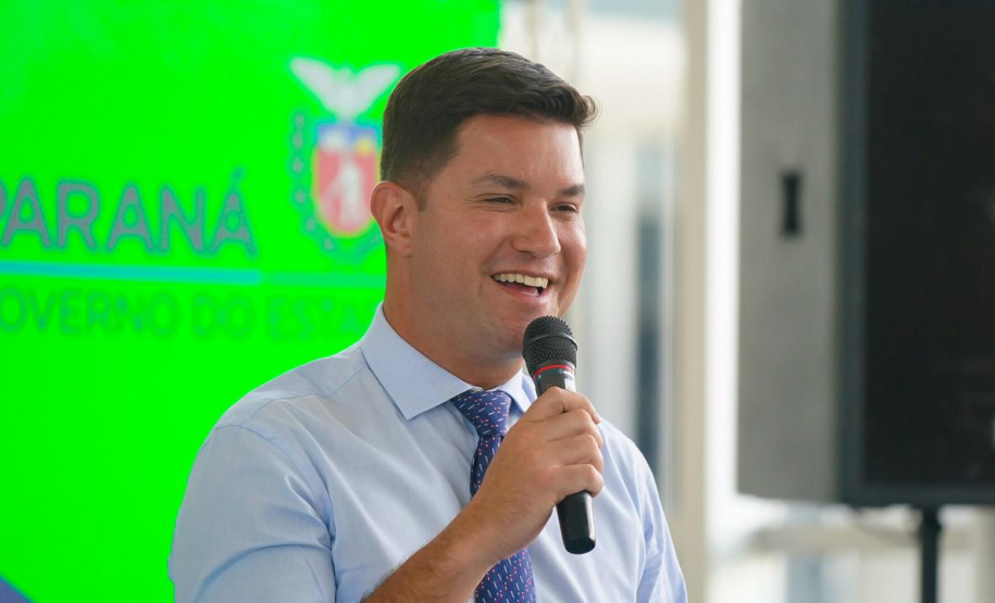 Encontro promovido pelo Governo do Estado contou com a participação dos deputados estaduais que representam a região. Reunião também abordou a retomada da economia e a contenção do novo coronavírus.