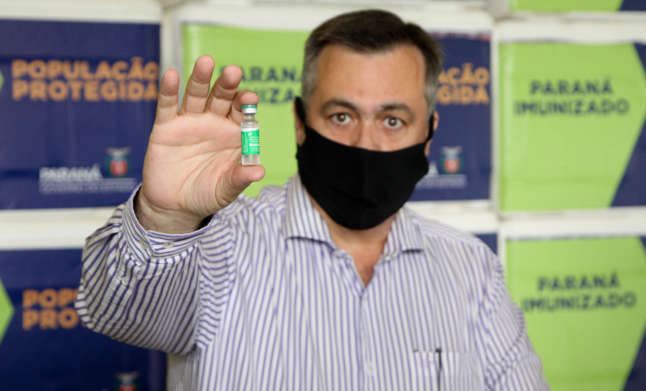 Governo do Paraná Recebe Mais 102.500 Deses da Vacina do Covid-19. Foto: Ari Dias/AEN