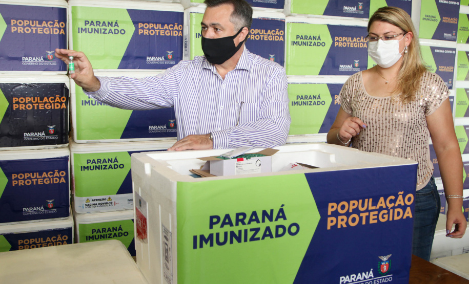 Governo do Paraná Recebe Mais 102.500 Deses da Vacina do Covid-19. Foto: Ari Dias/AEN