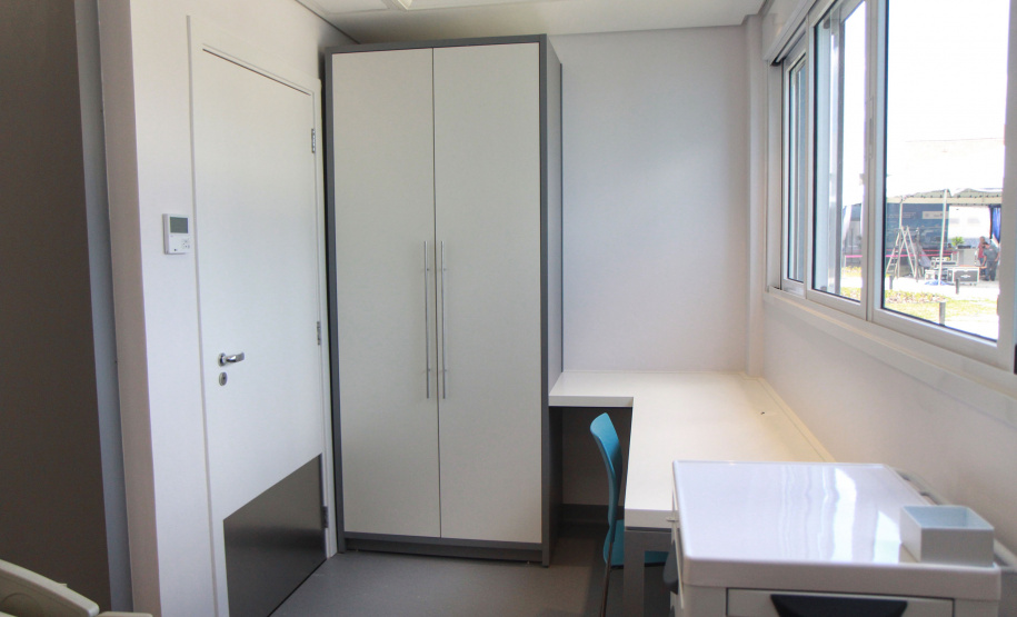 O Governo do Estado colaborou com uma nova ampliação do complexo Erasto Gaertner, em Curitiba. O hospital, referência nacional no atendimento oncológico, inaugurou nesta quarta-feira (24) o Centro de Hematologia e Transplante de Medula Óssea.   -  Curitiba, 24/02/2021  -  Foto: Alessandro Vieira/AEN