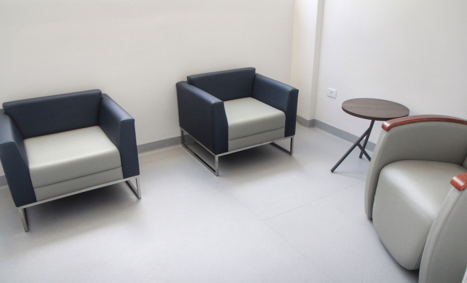 O Governo do Estado colaborou com uma nova ampliação do complexo Erasto Gaertner, em Curitiba. O hospital, referência nacional no atendimento oncológico, inaugurou nesta quarta-feira (24) o Centro de Hematologia e Transplante de Medula Óssea.   -  Curitiba, 24/02/2021  -  Foto: Alessandro Vieira/AEN