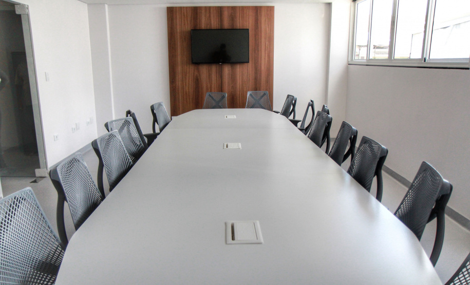 O Governo do Estado colaborou com uma nova ampliação do complexo Erasto Gaertner, em Curitiba. O hospital, referência nacional no atendimento oncológico, inaugurou nesta quarta-feira (24) o Centro de Hematologia e Transplante de Medula Óssea.   -  Curitiba, 24/02/2021  -  Foto: Alessandro Vieira/AEN