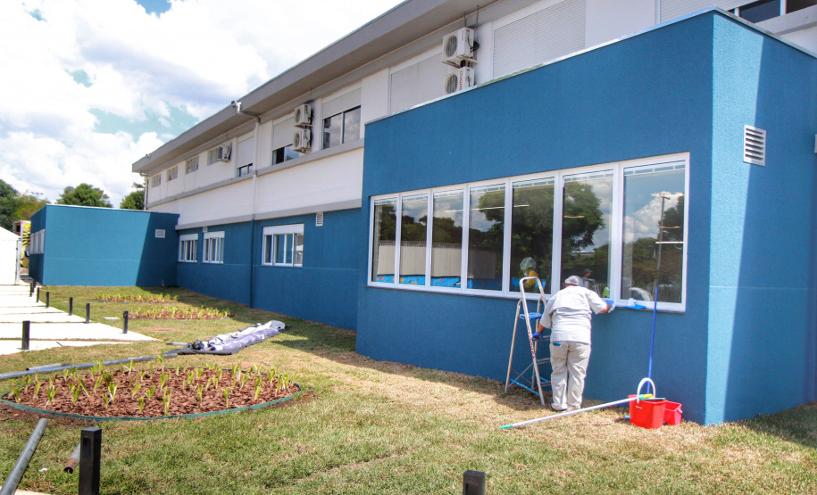 O Governo do Estado colaborou com uma nova ampliação do complexo Erasto Gaertner, em Curitiba. O hospital, referência nacional no atendimento oncológico, inaugurou nesta quarta-feira (24) o Centro de Hematologia e Transplante de Medula Óssea.   -  Curitiba, 24/02/2021  -  Foto: Alessandro Vieira/AEN