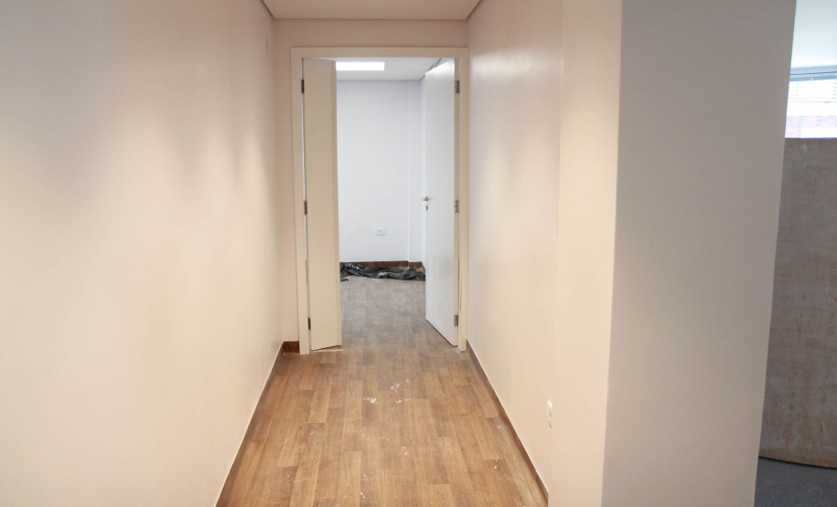 O Governo do Estado colaborou com uma nova ampliação do complexo Erasto Gaertner, em Curitiba. O hospital, referência nacional no atendimento oncológico, inaugurou nesta quarta-feira (24) o Centro de Hematologia e Transplante de Medula Óssea.   -  Curitiba, 24/02/2021  -  Foto: Alessandro Vieira/AEN