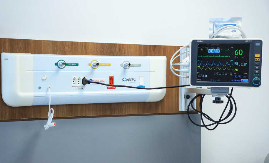 O Governo do Estado colaborou com uma nova ampliação do complexo Erasto Gaertner, em Curitiba. O hospital, referência nacional no atendimento oncológico, inaugurou nesta quarta-feira (24) o Centro de Hematologia e Transplante de Medula Óssea. - Curitiba, 24/02/2021 - Foto: José Fernando Ogura/AEN