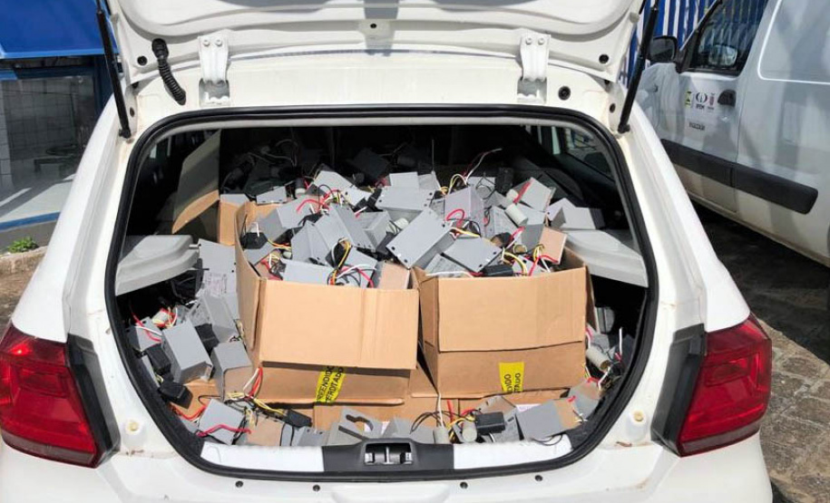 O presidente do Instituto faz um alerta para Prefeituras Municipais, na compra de reatores e luminárias utilizados na iluminação pública: devem exigir o registro do produto junto ao Inmetro.
Foto: Ipem-PR