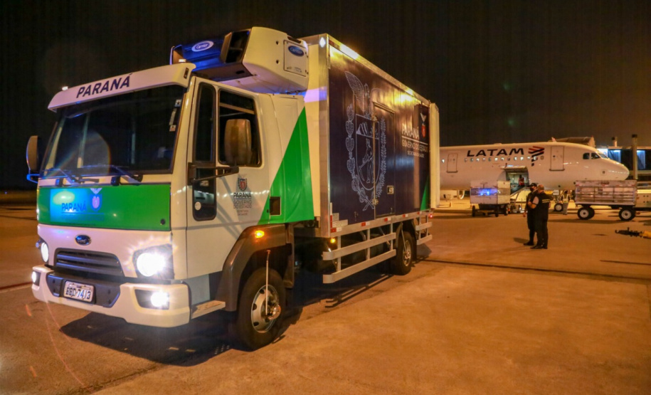 A Secretaria de Estado da Saúde recebeu na noite desta quarta-feira (24) uma remessa com 64.800 doses da vacina CoronaVac/Instituto Butantan  Foto: Valdelino Pontes