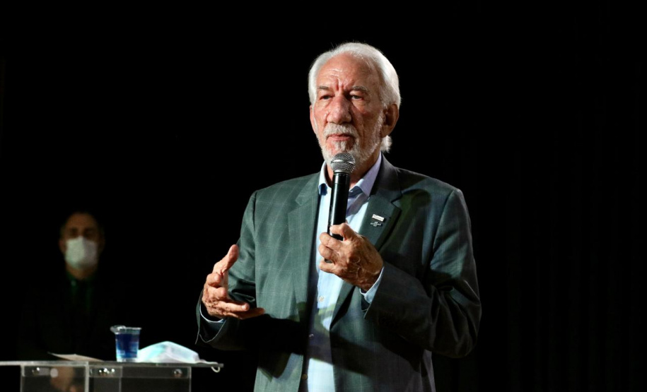 O município de São José dos Pinhais será mais uma cidade-polo da agência do Governo do Estado de promoção e prospecção de novos negócios e investimentos. Termo de cooperação entre a Invest Paraná e o município foi assinado nesta quarta-feira (24).