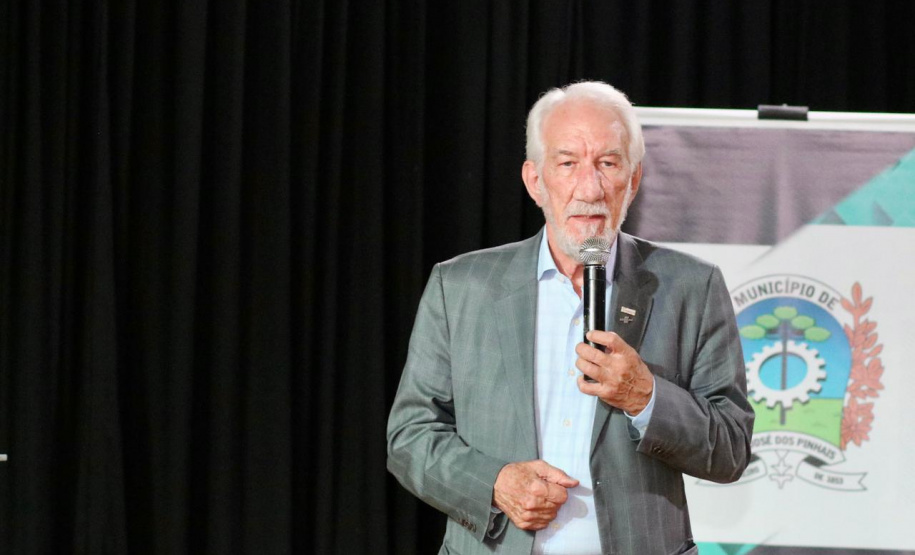 O município de São José dos Pinhais será mais uma cidade-polo da agência do Governo do Estado de promoção e prospecção de novos negócios e investimentos. Termo de cooperação entre a Invest Paraná e o município foi assinado nesta quarta-feira (24).