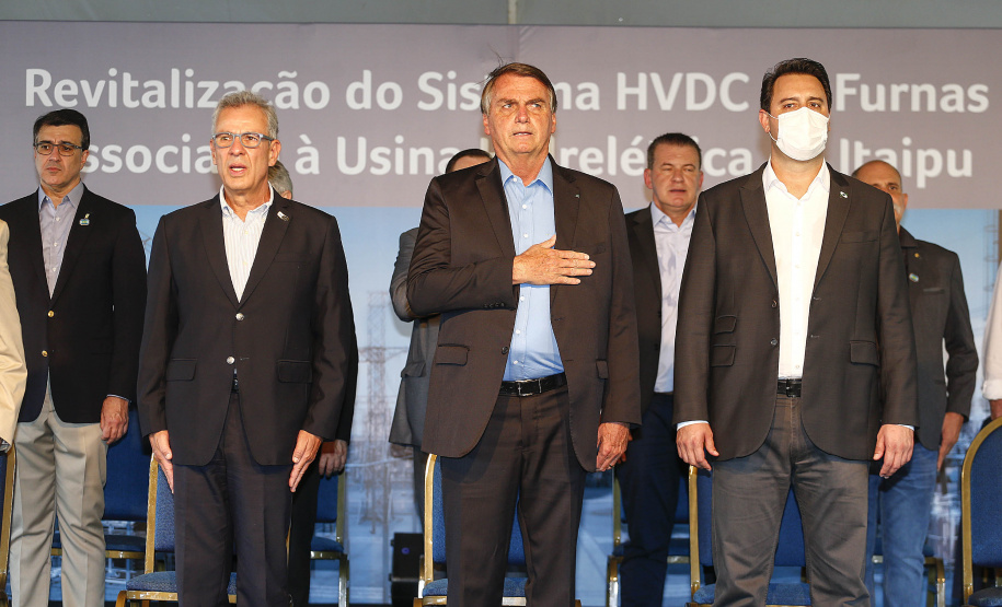 Governador Carlos Massa Ratinho Junior e presidente Jair Bolsonaro participam do evento de lançamento da revitalização do sistema elétrico de alta tensão de Furnas.   -  Foz do Iguaçu, 25/02/2021  - Foto: Jonathan Campos/AEN